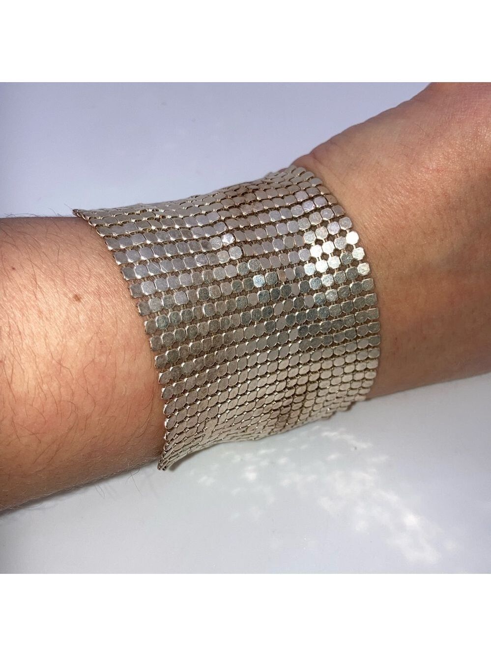 Vtg Retro Glo-Mesh Style Retro Shiny Reflective Mesh Bracelet Toggle Clasp 8” - Picture 3 of 7
